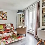 Charming 1br With Terrace Le Marais Center Apartamento *